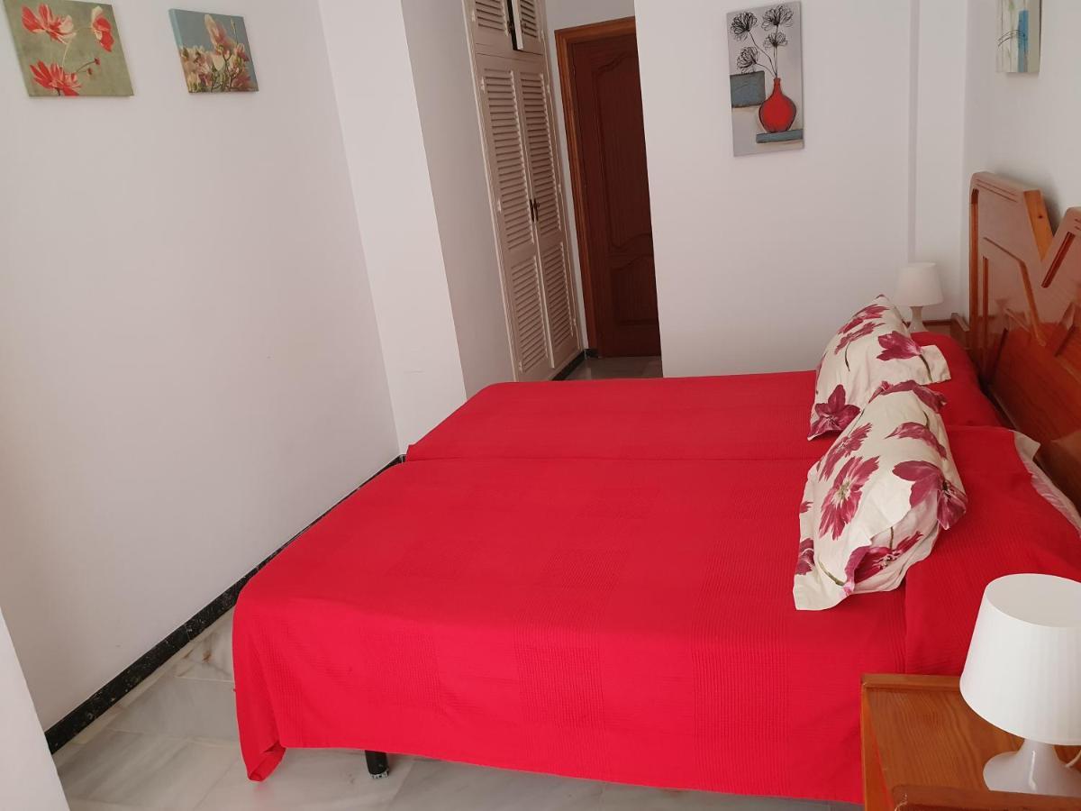 Rico Apartaments Animas Нерха Екстериор снимка